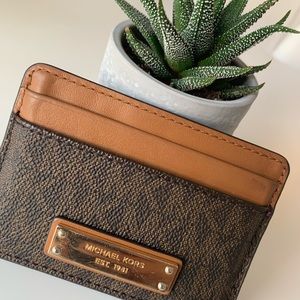 Michel kors card holder